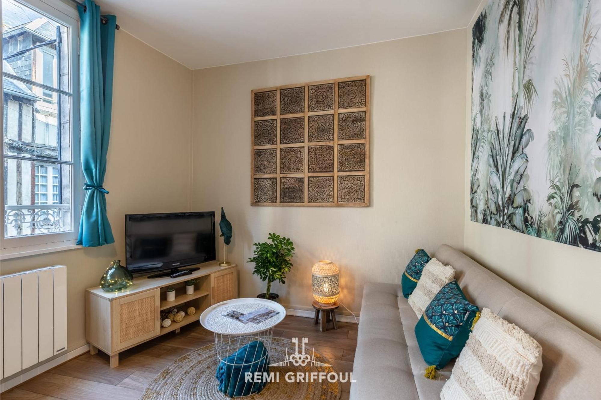 Emeraude Cozy Nest 3 Heart Of Historic District 2 Guests أونفلور المظهر الخارجي الصورة